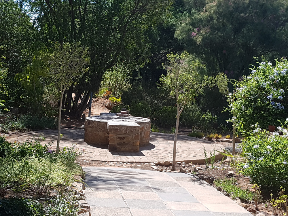 Accommodation at Steytlerville Guest House Barbeque area